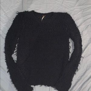 Free people crew neck sweater!!